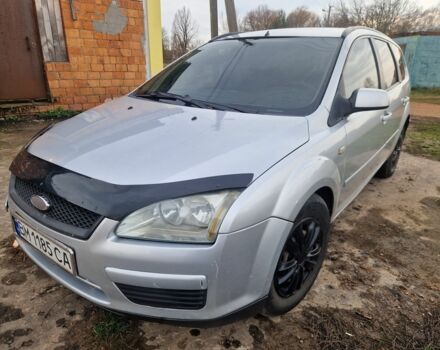 Серый Форд Фокус, объемом двигателя 1.6 л и пробегом 293 тыс. км за 4500 $, фото 3 на Automoto.ua