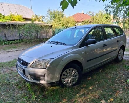 Серый Форд Фокус, объемом двигателя 1.6 л и пробегом 248 тыс. км за 4250 $, фото 6 на Automoto.ua