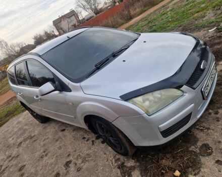 Серый Форд Фокус, объемом двигателя 1.6 л и пробегом 293 тыс. км за 4500 $, фото 4 на Automoto.ua