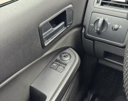 Сірий Форд Фокус, об'ємом двигуна 1.6 л та пробігом 296 тис. км за 3350 $, фото 16 на Automoto.ua