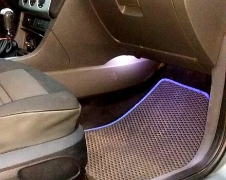 Серый Форд Фокус, объемом двигателя 1.8 л и пробегом 340 тыс. км за 4200 $, фото 2 на Automoto.ua