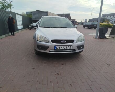 Серый Форд Фокус, объемом двигателя 1.8 л и пробегом 388 тыс. км за 4300 $, фото 3 на Automoto.ua