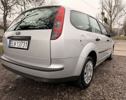 Серый Форд Фокус, объемом двигателя 1.6 л и пробегом 215 тыс. км за 2100 $, фото 5 на Automoto.ua