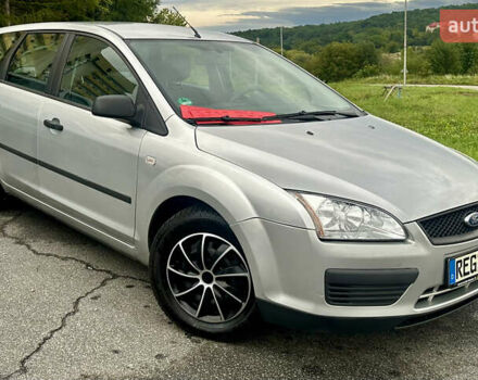 Серый Форд Фокус, объемом двигателя 1.6 л и пробегом 176 тыс. км за 4599 $, фото 13 на Automoto.ua