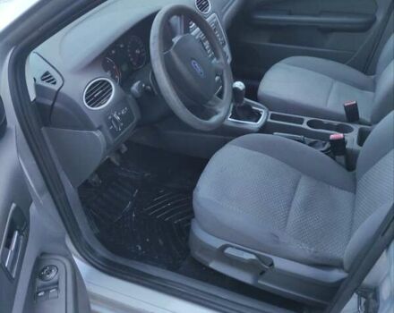 Сірий Форд Фокус, об'ємом двигуна 1.6 л та пробігом 320 тис. км за 2200 $, фото 10 на Automoto.ua