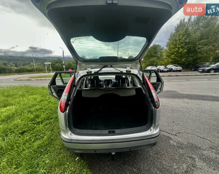 Серый Форд Фокус, объемом двигателя 1.6 л и пробегом 176 тыс. км за 4599 $, фото 30 на Automoto.ua