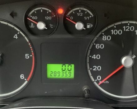 Сірий Форд Фокус, об'ємом двигуна 1.6 л та пробігом 290 тис. км за 5000 $, фото 10 на Automoto.ua