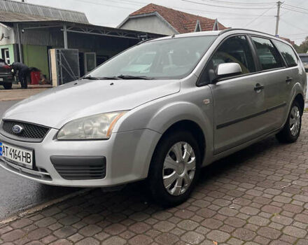 Серый Форд Фокус, объемом двигателя 1.56 л и пробегом 300 тыс. км за 3550 $, фото 1 на Automoto.ua