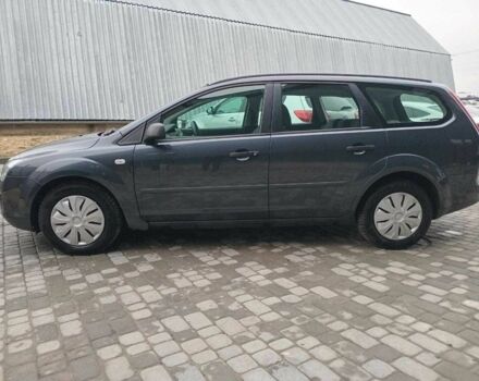 Сірий Форд Фокус, об'ємом двигуна 1.6 л та пробігом 317 тис. км за 3690 $, фото 3 на Automoto.ua