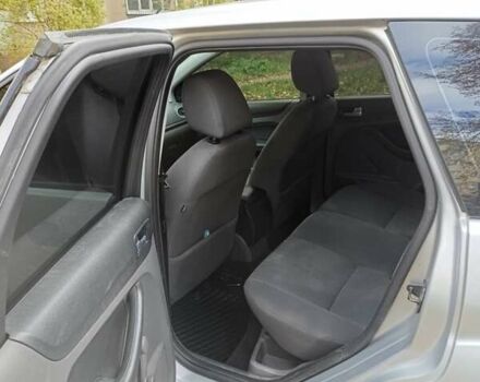 Форд Фокус 2005 в Виннице на Automoto.ua Серый Форд Фокус, объемом двигателя 1.6 л и пробегом 400 тыс. км за 4099 $, фото 10 на Automoto.ua