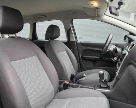 Сірий Форд Фокус, об'ємом двигуна 1.6 л та пробігом 317 тис. км за 3690 $, фото 9 на Automoto.ua