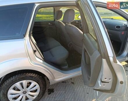 Сірий Форд Фокус, об'ємом двигуна 1.6 л та пробігом 218 тис. км за 4200 $, фото 10 на Automoto.ua