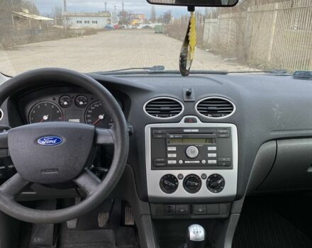 Сірий Форд Фокус, об'ємом двигуна 1.6 л та пробігом 230 тис. км за 2499 $, фото 17 на Automoto.ua