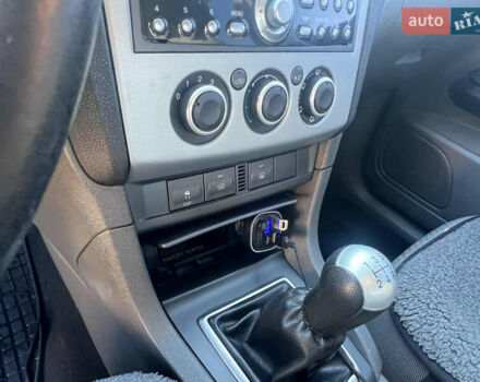 Сірий Форд Фокус, об'ємом двигуна 1.6 л та пробігом 322 тис. км за 3950 $, фото 12 на Automoto.ua