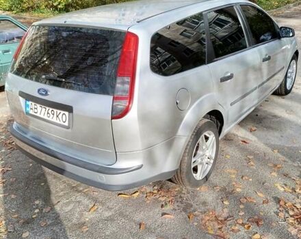 Форд Фокус 2005 в Виннице на Automoto.ua Серый Форд Фокус, объемом двигателя 1.6 л и пробегом 400 тыс. км за 4099 $, фото 7 на Automoto.ua