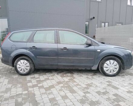 Сірий Форд Фокус, об'ємом двигуна 1.6 л та пробігом 317 тис. км за 3690 $, фото 7 на Automoto.ua