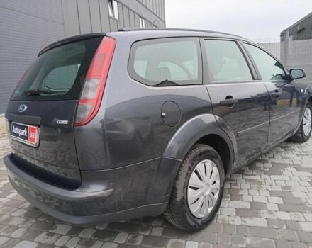 Сірий Форд Фокус, об'ємом двигуна 1.6 л та пробігом 317 тис. км за 3690 $, фото 6 на Automoto.ua