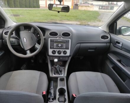 Сірий Форд Фокус, об'ємом двигуна 1.6 л та пробігом 320 тис. км за 2200 $, фото 18 на Automoto.ua