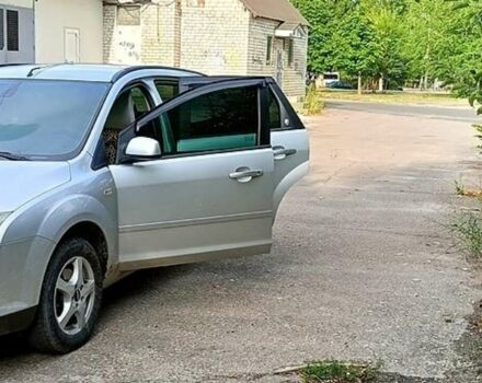 Сірий Форд Фокус, об'ємом двигуна 1.6 л та пробігом 198 тис. км за 5500 $, фото 4 на Automoto.ua