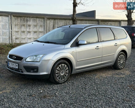 Серый Форд Фокус, объемом двигателя 1.6 л и пробегом 224 тыс. км за 3750 $, фото 11 на Automoto.ua