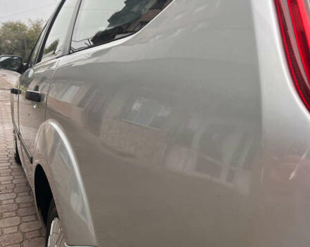 Серый Форд Фокус, объемом двигателя 1.56 л и пробегом 300 тыс. км за 3550 $, фото 3 на Automoto.ua