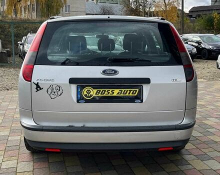 Серый Форд Фокус, объемом двигателя 1.6 л и пробегом 287 тыс. км за 4500 $, фото 5 на Automoto.ua