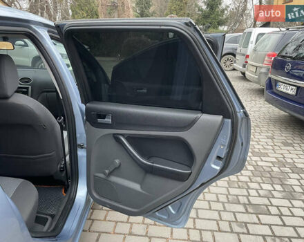 Серый Форд Фокус, объемом двигателя 1.6 л и пробегом 276 тыс. км за 4000 $, фото 27 на Automoto.ua