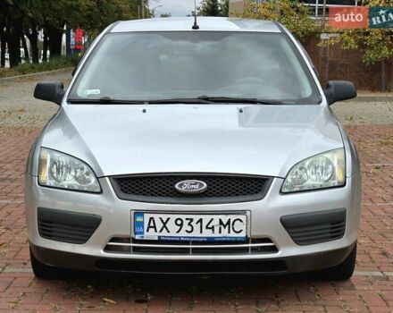 Серый Форд Фокус, объемом двигателя 1.56 л и пробегом 180 тыс. км за 3400 $, фото 11 на Automoto.ua