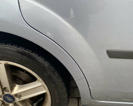 Серый Форд Фокус, объемом двигателя 1.6 л и пробегом 276 тыс. км за 3400 $, фото 12 на Automoto.ua