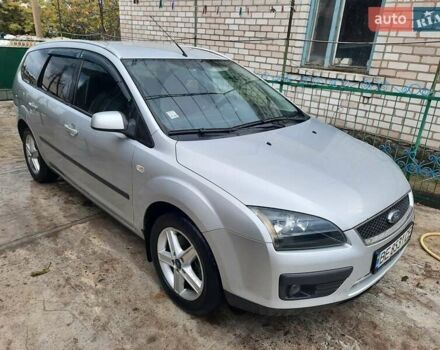 Серый Форд Фокус, объемом двигателя 1.75 л и пробегом 295 тыс. км за 4600 $, фото 6 на Automoto.ua