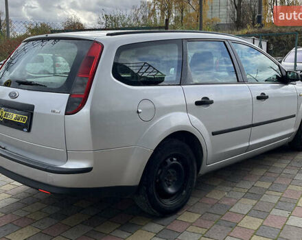 Серый Форд Фокус, объемом двигателя 1.56 л и пробегом 287 тыс. км за 4500 $, фото 6 на Automoto.ua