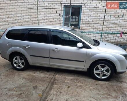 Серый Форд Фокус, объемом двигателя 1.75 л и пробегом 295 тыс. км за 4600 $, фото 5 на Automoto.ua