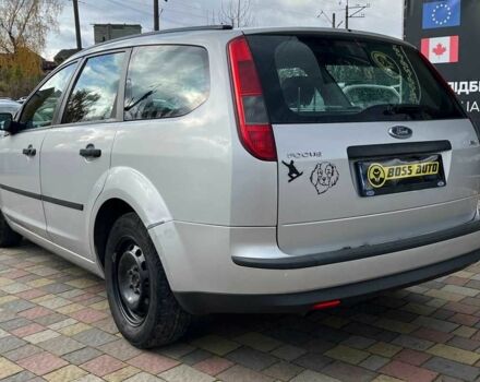 Серый Форд Фокус, объемом двигателя 1.6 л и пробегом 287 тыс. км за 4500 $, фото 4 на Automoto.ua