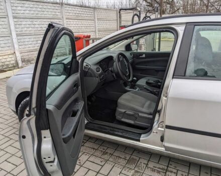 Сірий Форд Фокус, об'ємом двигуна 0 л та пробігом 280 тис. км за 2500 $, фото 7 на Automoto.ua