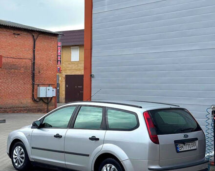 Серый Форд Фокус, объемом двигателя 1.6 л и пробегом 0 тыс. км за 3850 $, фото 4 на Automoto.ua