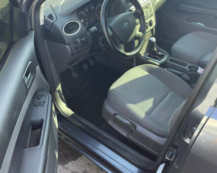 Серый Форд Фокус, объемом двигателя 1.6 л и пробегом 320 тыс. км за 4900 $, фото 4 на Automoto.ua