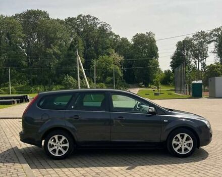 Серый Форд Фокус, объемом двигателя 1.6 л и пробегом 184 тыс. км за 5999 $, фото 6 на Automoto.ua