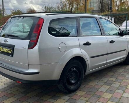 Серый Форд Фокус, объемом двигателя 1.6 л и пробегом 287 тыс. км за 4500 $, фото 6 на Automoto.ua