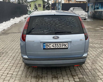 Серый Форд Фокус, объемом двигателя 1.6 л и пробегом 276 тыс. км за 3400 $, фото 2 на Automoto.ua