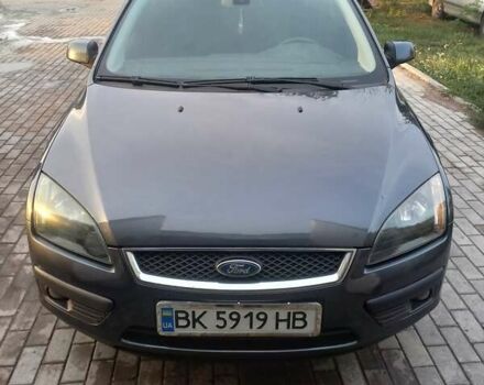 Серый Форд Фокус, объемом двигателя 1.6 л и пробегом 400 тыс. км за 6000 $, фото 3 на Automoto.ua