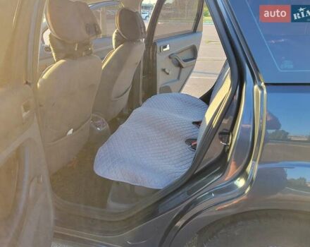 Сірий Форд Фокус, об'ємом двигуна 1.6 л та пробігом 319 тис. км за 5600 $, фото 10 на Automoto.ua