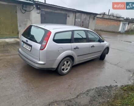 Серый Форд Фокус, объемом двигателя 1.6 л и пробегом 279 тыс. км за 3750 $, фото 6 на Automoto.ua