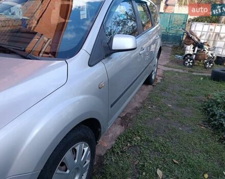 Серый Форд Фокус, объемом двигателя 1.6 л и пробегом 359 тыс. км за 3899 $, фото 7 на Automoto.ua