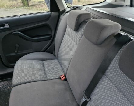 Сірий Форд Фокус, об'ємом двигуна 1.6 л та пробігом 388 тис. км за 2200 $, фото 6 на Automoto.ua