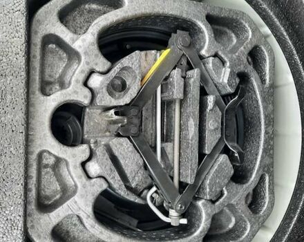 Серый Форд Фокус, объемом двигателя 1.75 л и пробегом 295 тыс. км за 4600 $, фото 15 на Automoto.ua