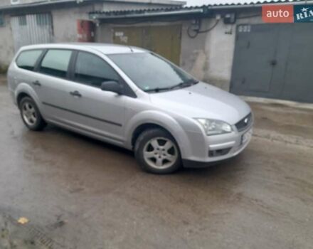 Серый Форд Фокус, объемом двигателя 1.6 л и пробегом 279 тыс. км за 3750 $, фото 9 на Automoto.ua