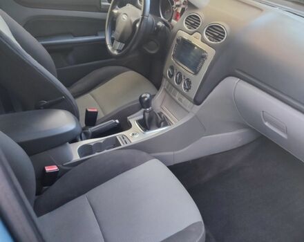 Серый Форд Фокус, объемом двигателя 0 л и пробегом 300 тыс. км за 5000 $, фото 1 на Automoto.ua