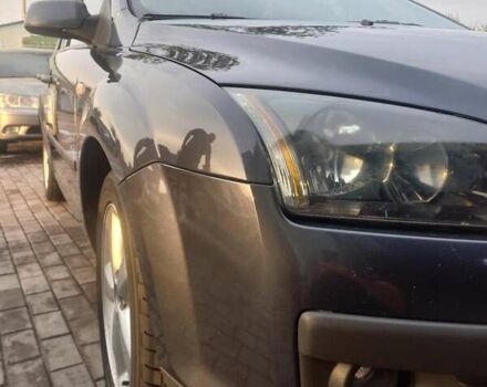 Серый Форд Фокус, объемом двигателя 1.6 л и пробегом 400 тыс. км за 6000 $, фото 7 на Automoto.ua