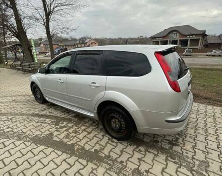 Серый Форд Фокус, объемом двигателя 2 л и пробегом 276 тыс. км за 5200 $, фото 3 на Automoto.ua