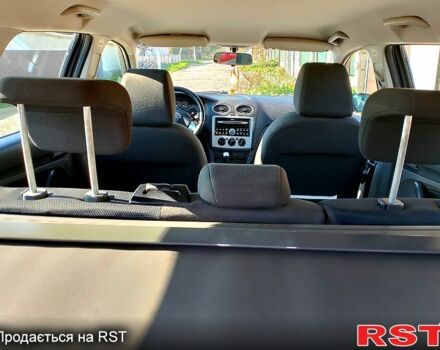 Серый Форд Фокус, объемом двигателя 1.8 л и пробегом 202 тыс. км за 4200 $, фото 6 на Automoto.ua